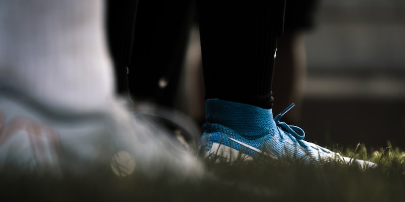 Quali scarpini da calcio Nike sono i migliori per un difensore centrale?